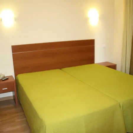 Guest house Estrela De Arganil - Luis Simoes & Conceicao, Lda Lisbon
