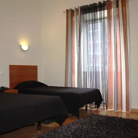 Gasthof Estrela De Arganil - Luis Simoes & Conceicao, Lda 4*